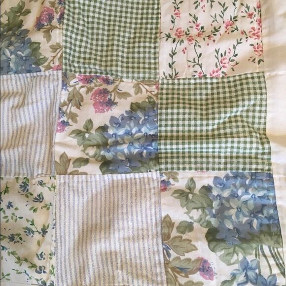 Quilted Pillow Sham  - Picture 3 of 4